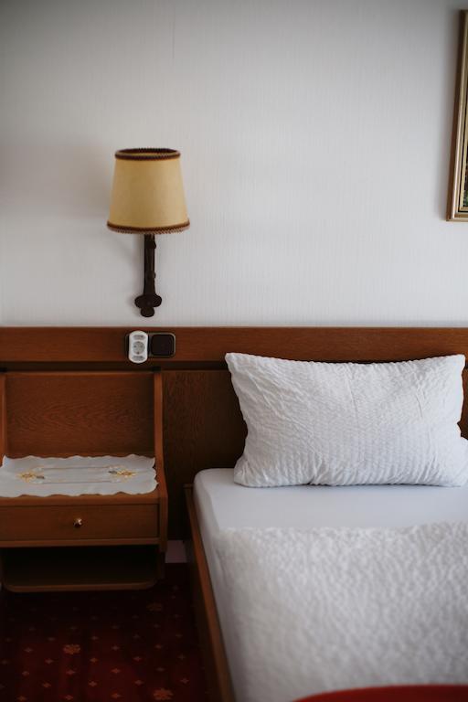 Hotel St. Georg Bad Reichenhall Chambre photo